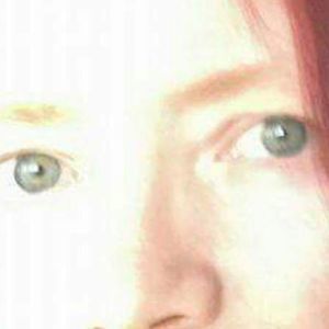 Meet your Posher, Edith